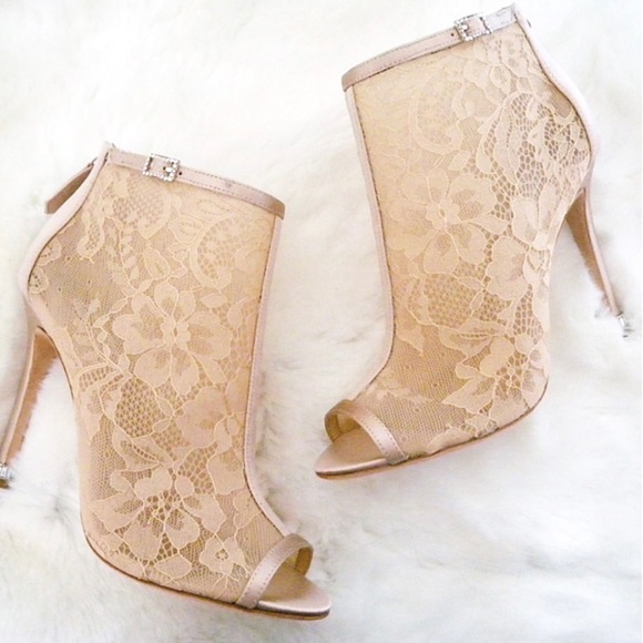 Badgley Mischka Shoes - Badgley Mischka vintage lace booties New in Bag